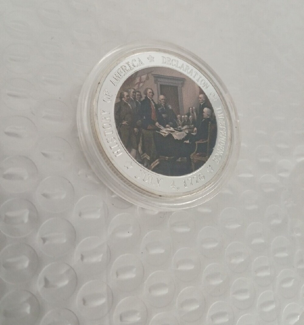 Commemorative July 4, 1776 Silver-Tone Collectible Coin - Picture 5 of 6